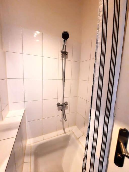 City-Wohnung Mit Ausblick Bochum Ngoại thất bức ảnh